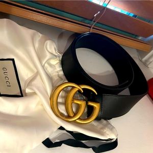 Gucci Belt with Dust bag - like new